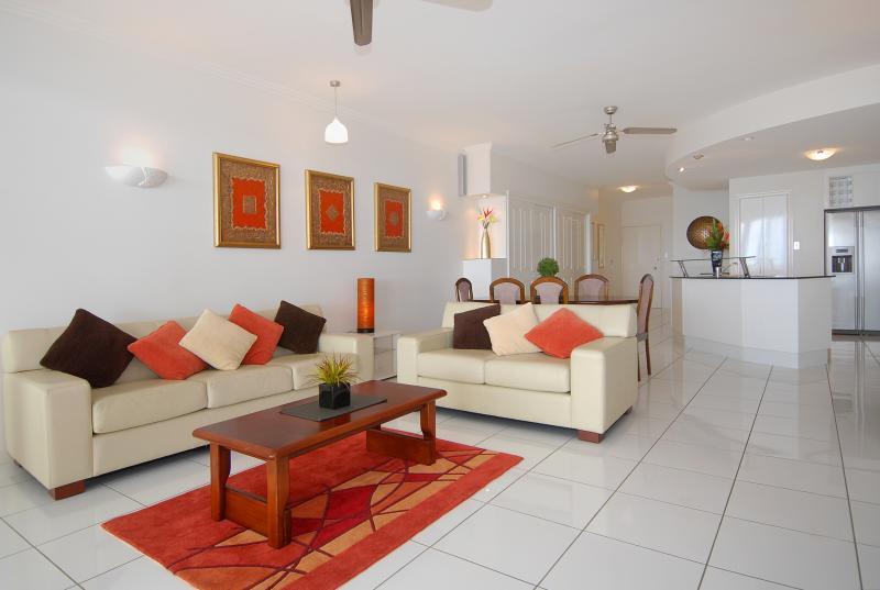 Bellevue At Trinity Beach Bagian luar foto